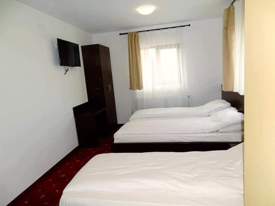 Vila Nicholas Bărcăneşti Exterior foto